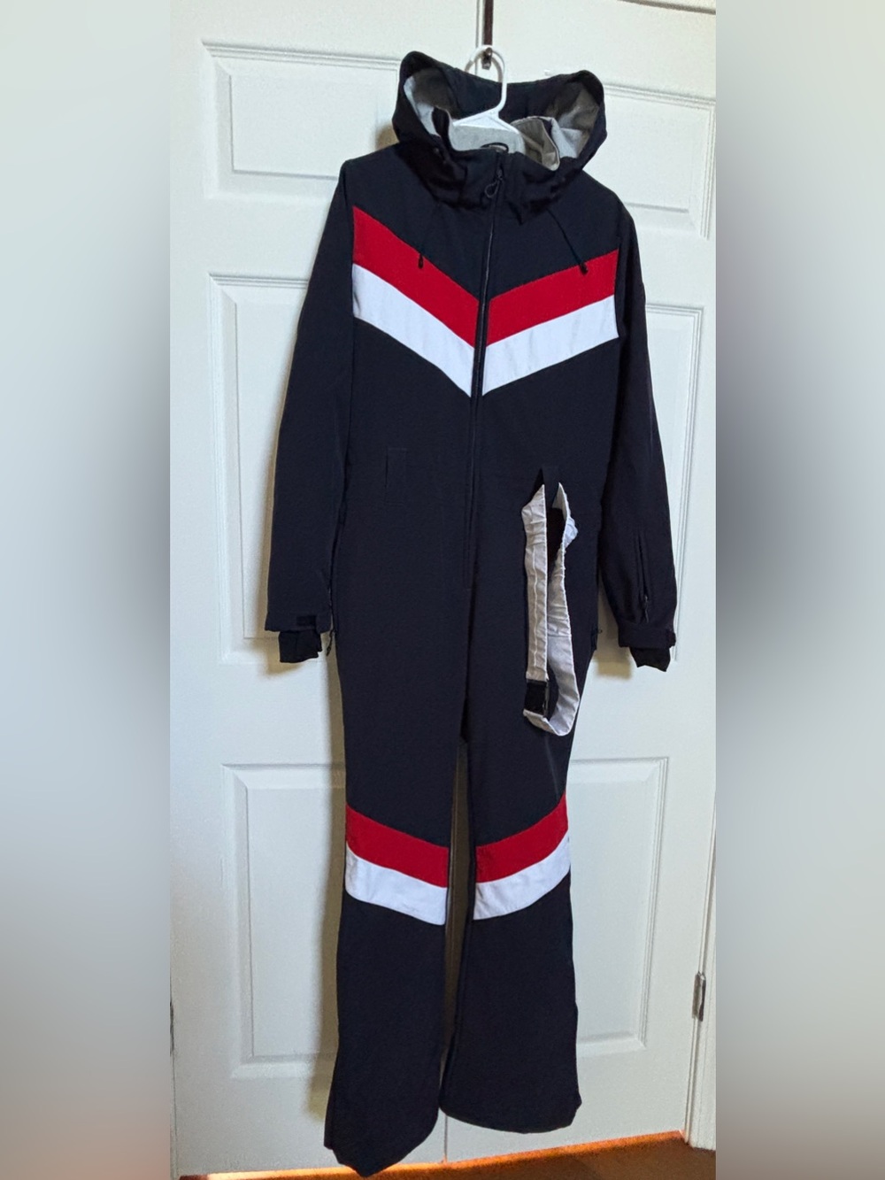 GSOU SNOW Women’s L One Piece Ski Suit Black Red White Belted Snowsuit